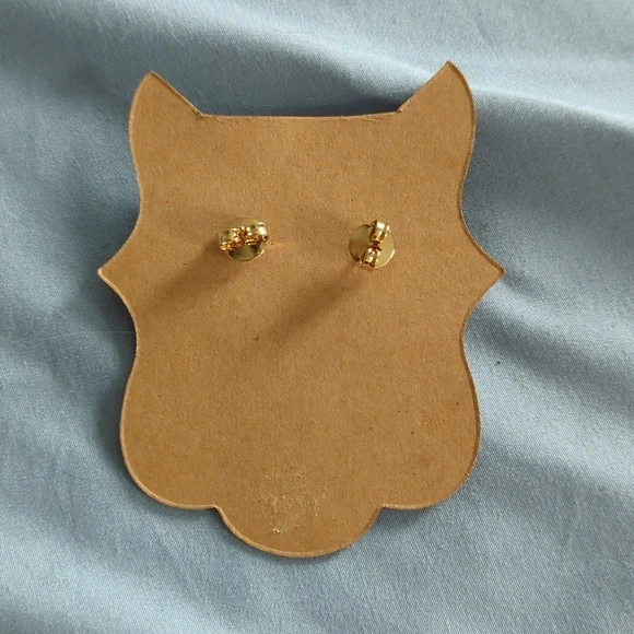 🍍Handmade Wire Wrapped Faux Pearl Earrings 🍍 - Picture 3 of 4